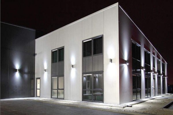 освещение фасада здания